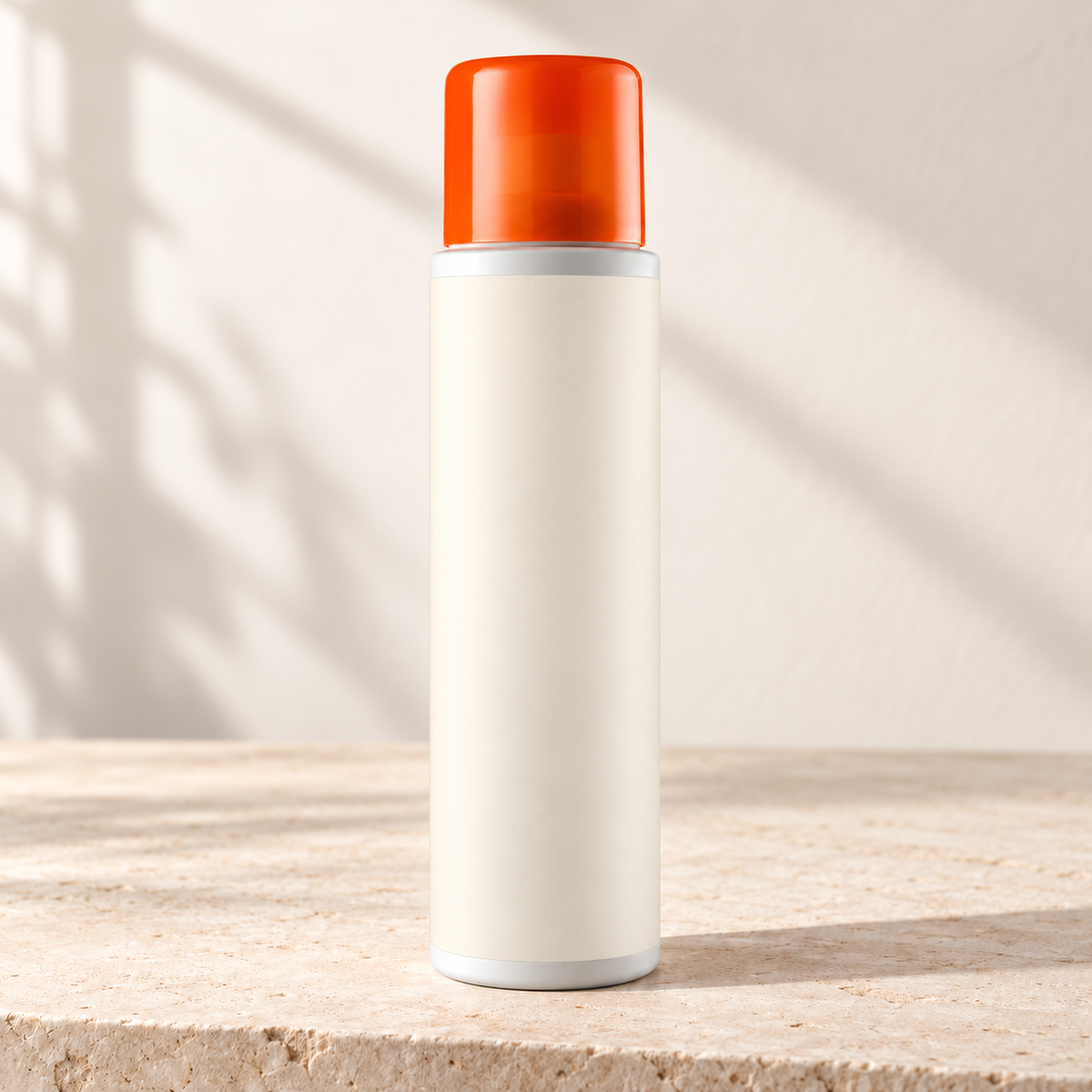 Traitement déperlant concentré – 300 ml sur fond ivoire