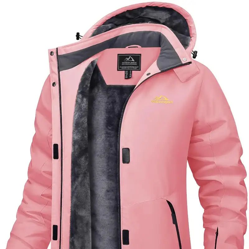 Parka femme à capuche réglable couleur rose, idéale pour les journées fraîches et les déplacements quotidiens.
